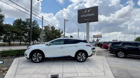 Used 2017 Nissan Murano Platinum w/ Platinum Technology Package image 3
