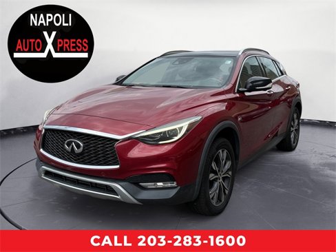 Used 2017 INFINITI QX30 Premium w/ Technology Package image 7
