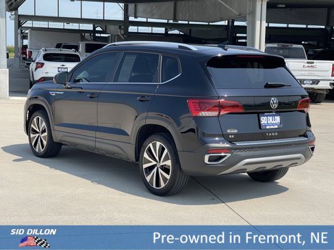 Used 2022 Volkswagen Taos SE image 12