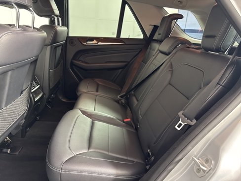 Used 2013 Mercedes-Benz ML 350 4MATIC image 19