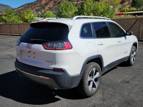 Used 2019 Jeep Cherokee Limited image 3
