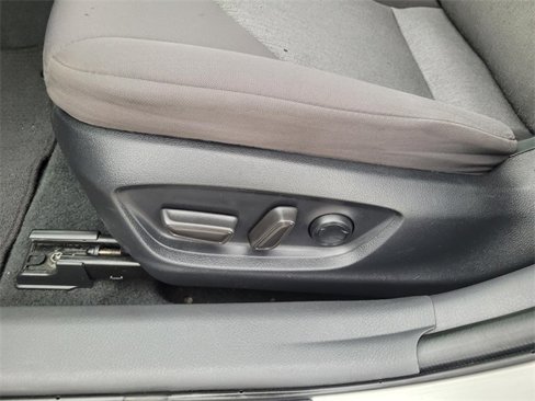Used 2023 Toyota Camry LE image 18