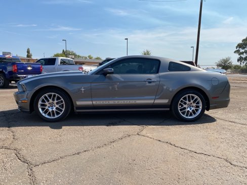 Used 2013 Ford Mustang Premium image 3