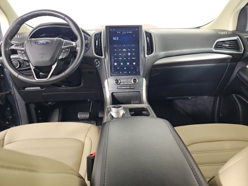 Used 2024 Ford Edge SEL w/ Convenience Package image 12