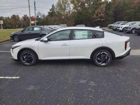New 2025 Kia K4 EX image 3
