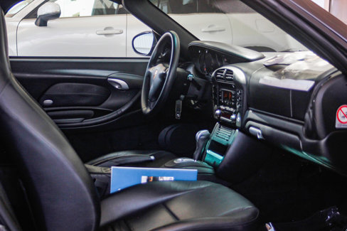 Used 2004 Porsche Boxster image 16