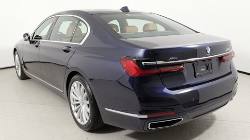 Used 2020 BMW 740i xDrive w/ Interior Design Package image 25