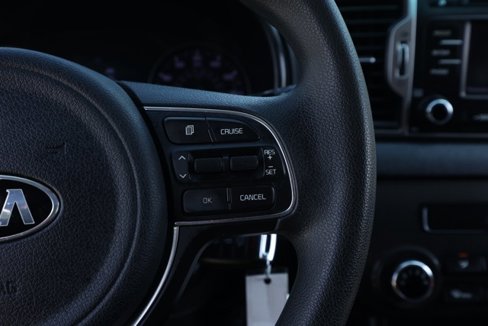 Used 2018 Kia Sportage LX image 27