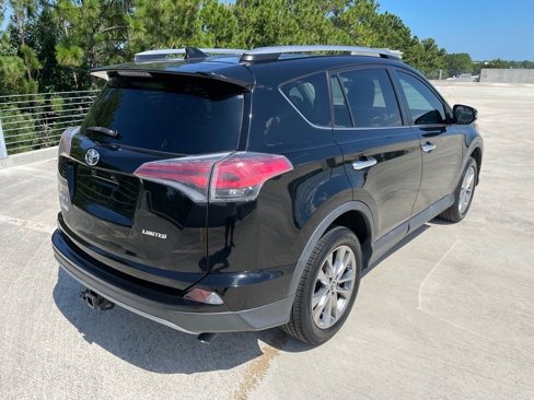 Used 2018 Toyota RAV4 Limited image 7
