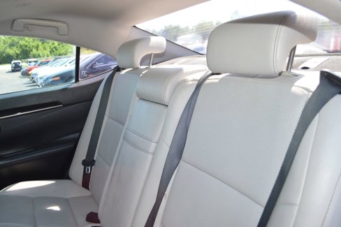 Used 2016 Lexus ES 350 w/ Accessory Package 2 image 22