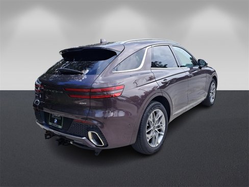 Used 2022 Genesis GV70 2.5T w/ Advanced Package image 3
