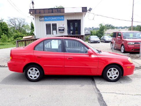 Used 2003 Hyundai Accent GL image 2