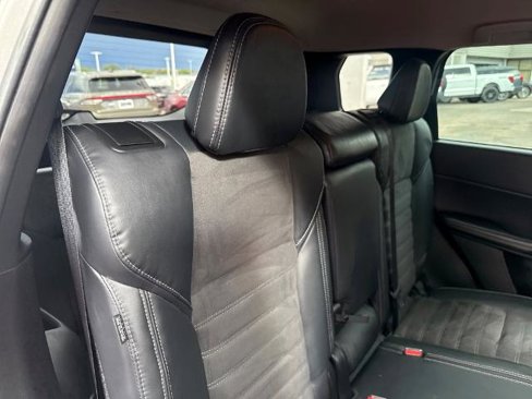 Used 2023 Mitsubishi Outlander SE image 23