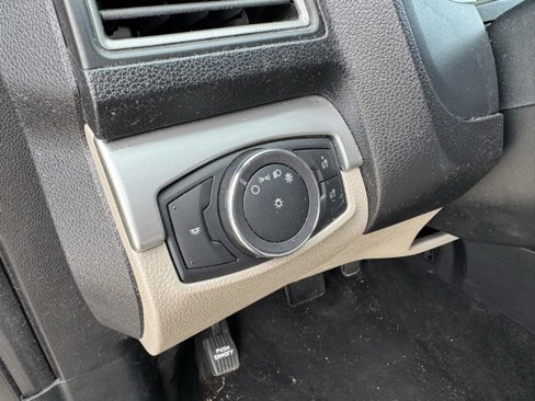 Used 2018 Ford Explorer FWD image 12