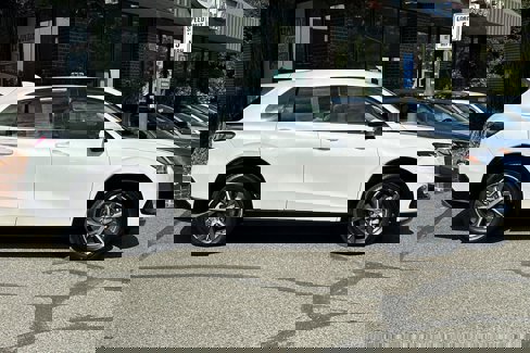 Used 2023 Honda HR-V EX-L image 3