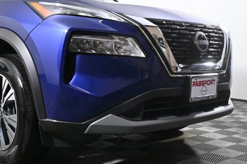 Certified 2023 Nissan Rogue SV image 4