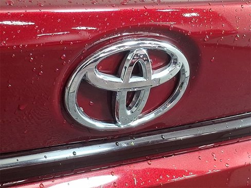 Used 2022 Toyota Corolla LE image 30