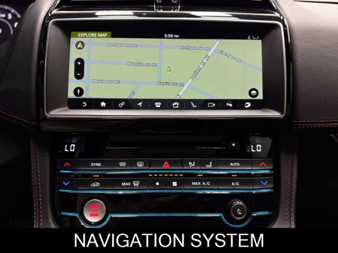 Used 2019 Jaguar F-PACE S image 29