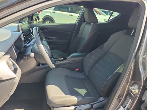 Used 2021 Toyota C-HR Nightshade image 9