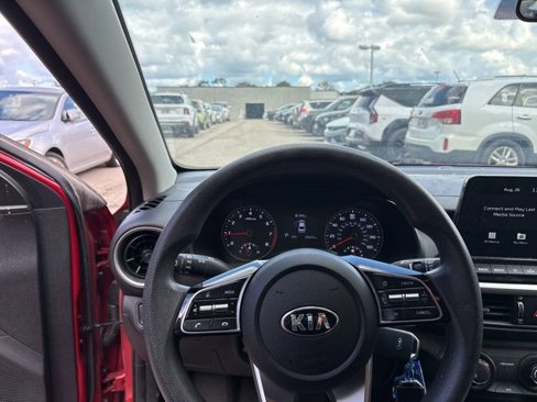 Used 2021 Kia Forte LXS image 29