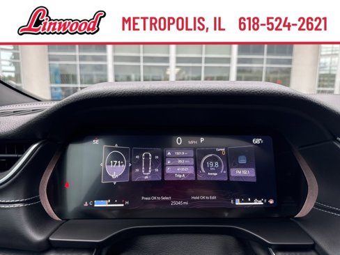 Used 2024 Jeep Grand Cherokee Laredo X image 20