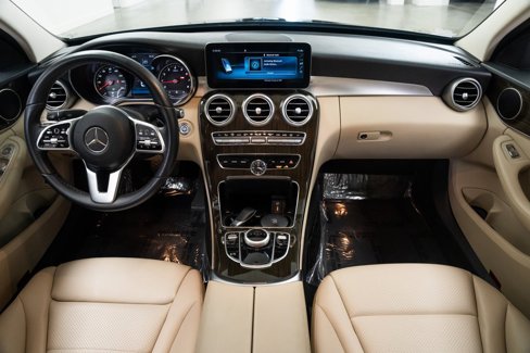 Used 2020 Mercedes-Benz C 300 Sedan image 9