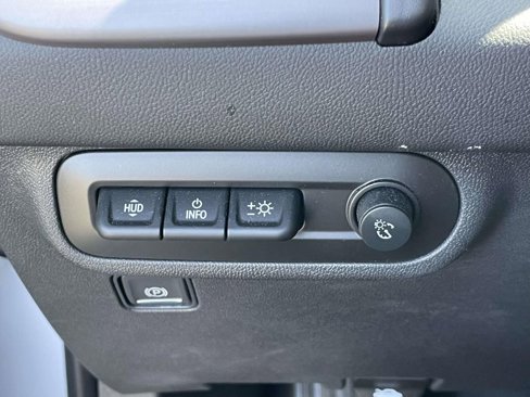 Used 2022 GMC Terrain AT4 w/ Infotainment Package II image 18