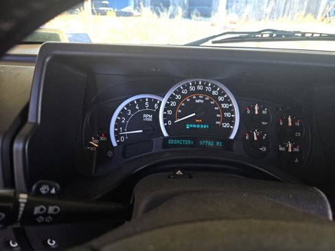 Used 2005 HUMMER H2 w/ Preferred Equipment Group image 18