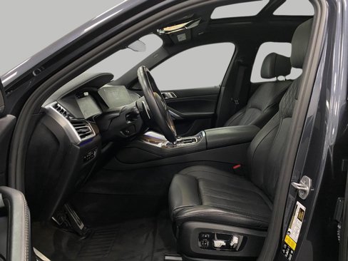 Certified 2021 BMW X6 M50i w/ Executive Package image 32