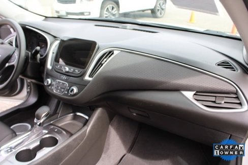 Used 2022 Chevrolet Malibu LT image 33