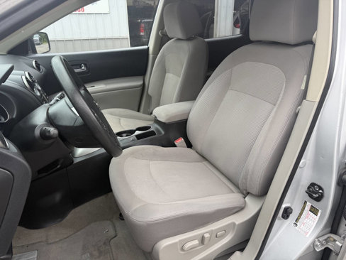 Used 2013 Nissan Rogue SV image 14