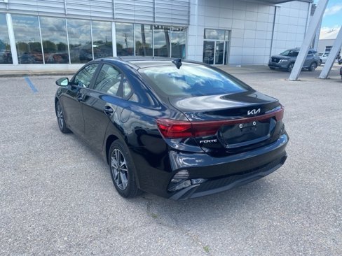 Used 2024 Kia Forte LXS image 4