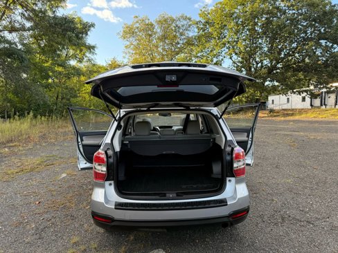 Used 2014 Subaru Forester 2.5i Touring image 17