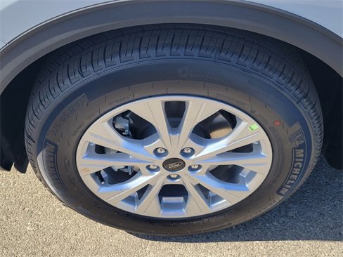 New 2025 Ford Escape Active image 11