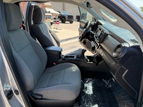 Used 2020 Toyota Tacoma SR image 17