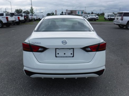 Used 2021 Nissan Altima 2.5 S image 4