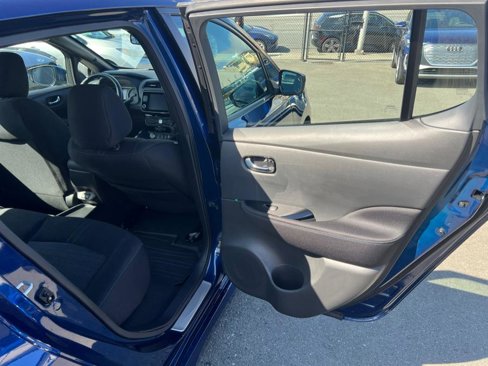 Used 2024 Nissan Leaf SV Plus image 38