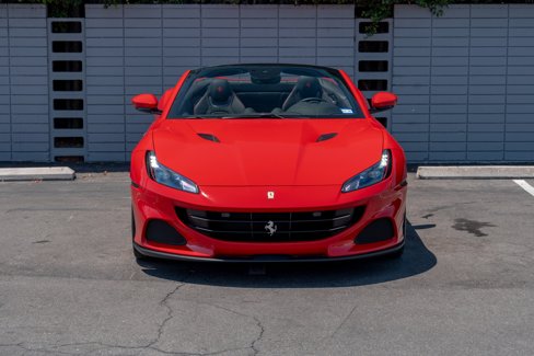 Used 2022 Ferrari Portofino M image 2