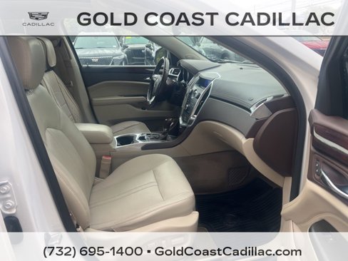 Used 2012 Cadillac SRX Luxury image 7