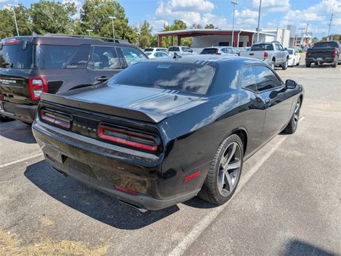 Used 2015 Dodge Challenger R/T Plus image 2