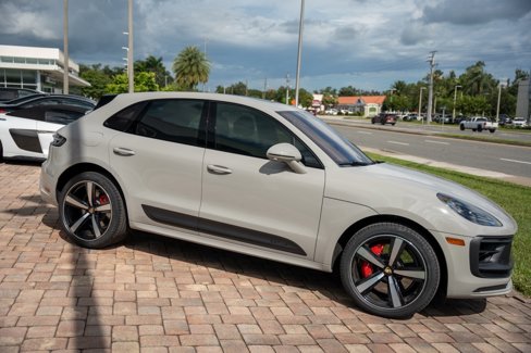 Used 2023 Porsche Macan GTS image 8