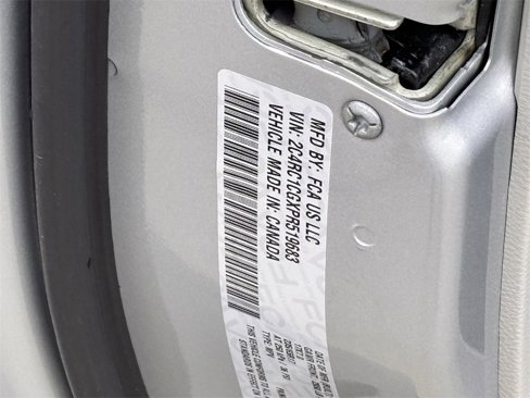 Used 2023 Chrysler Voyager LX image 29