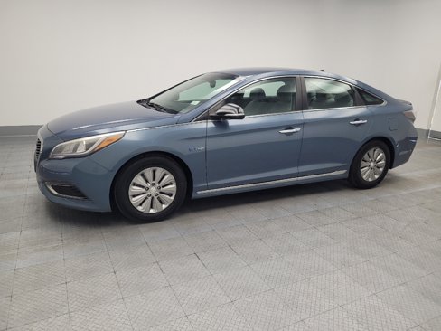Used 2016 Hyundai Sonata SE image 2