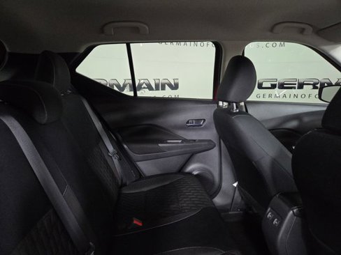 Used 2023 Nissan Kicks SV image 20