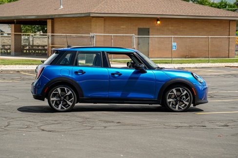 Certified 2025 MINI Cooper S image 4