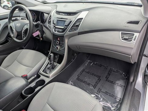 Used 2015 Hyundai Elantra SE w/ Option Group 02 image 20