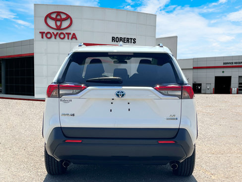 Used 2019 Toyota RAV4 LE image 6
