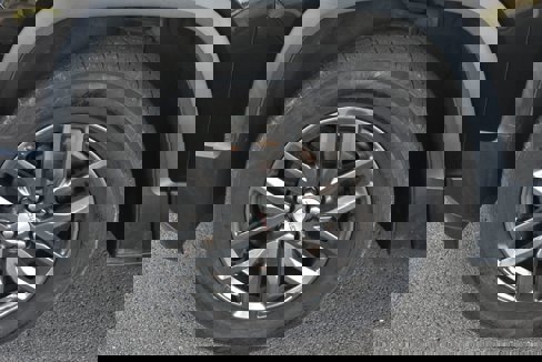 Used 2019 GMC Acadia SLT image 11