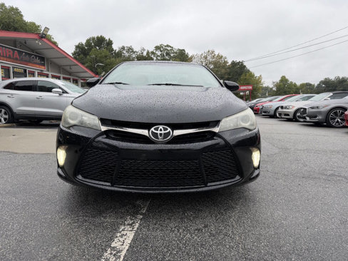 Used 2015 Toyota Camry XSE image 9