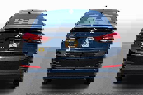 Used 2017 Hyundai Elantra Value Edition image 4